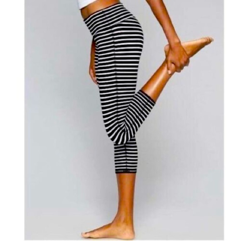 Athleta Stripes Chaturanga Capri